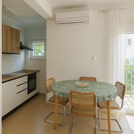 End Of The Road ,Orange Apartment Trogir Exterior photo
